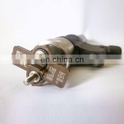 China Made Fuel Injector 095000-54716HK1 4HK1 8-98284393-0 095000-6374 8-98151837-0