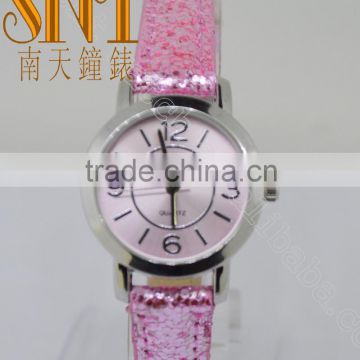 Hot Selling Light Pink Sunday Dial Wrist Watch With Pink UP Band Watch