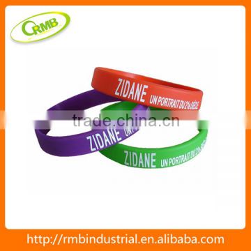 Cheap promotional custom logo silicon bracelet