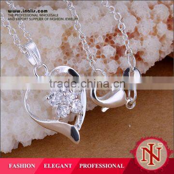 Alibaba vogue heart decorative crystal pendants with cz stone flower LKNSPCP205