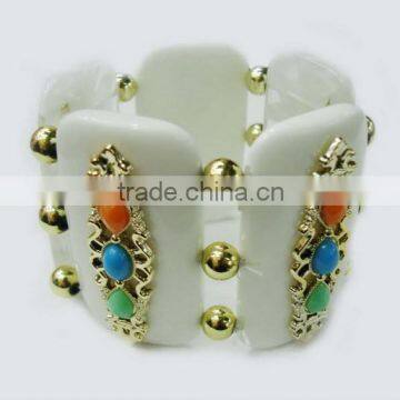 Best Selling Ivory Lucite & CCB With Stones Bracelet