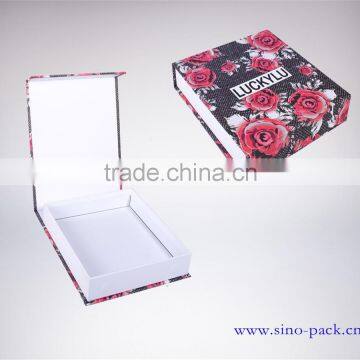 custom packaging box with magnets closures full color