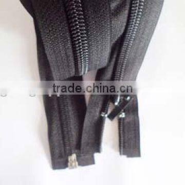 5# plastic nylon zipper fastener open end zipper with auto locking custom zipper pulls coate zipper