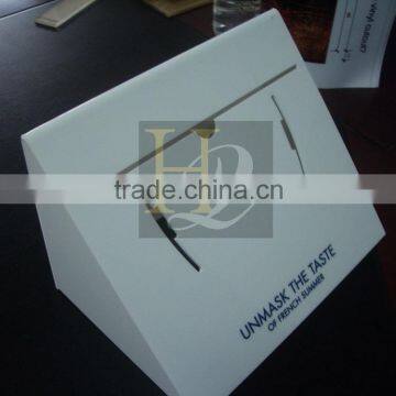 2016 New Design Custom White Acrylic Display Box With Mask Display Stand photo-3