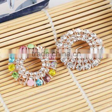 Fashionable lucky simple flower wholesale rhinestones brooch