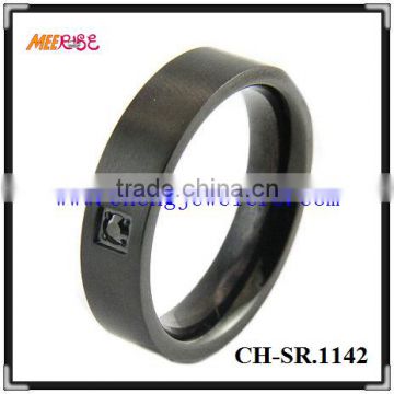 Black stainless steel puzzel ring with only one diamond inlay for men