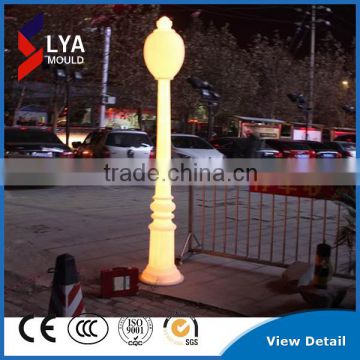 High Quality CE Plastic Solar Pillar Light LED