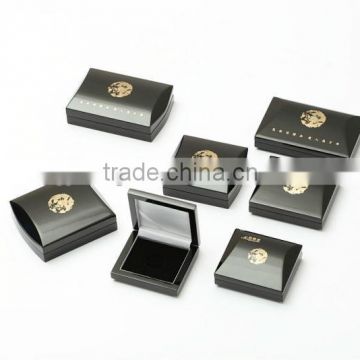 black color high glossy finish wooden coin box