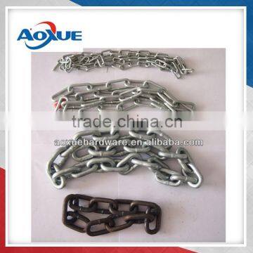 Welded alloy steel lifting chains