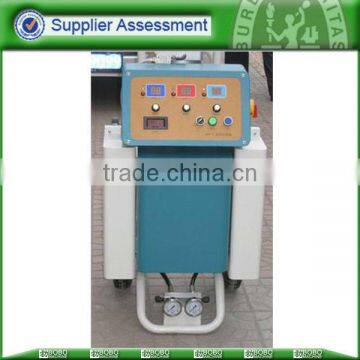 Polyurethane spray foam machine