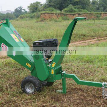 Shredder chipper Ducar engine wood chipping machine