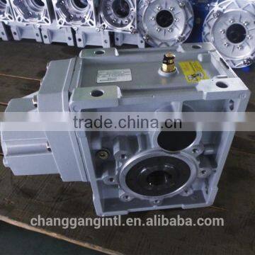 CKM05BKM helical hypoid spiral bevel gearbox with flange input