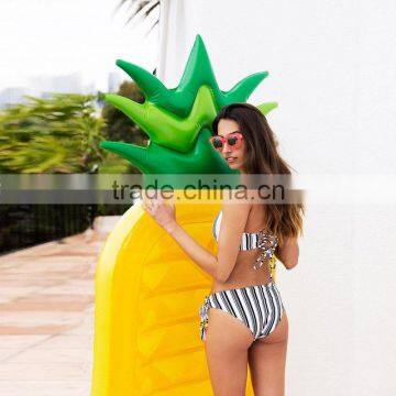 2017 Fashion Leasure Giant Pineapple Inflatable Pool Float Ourdoor Swimming Raft for Party Fun Pool Toys for Adults and Kids photo-2