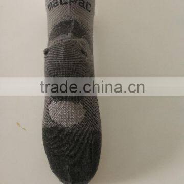 Factory Custom Logo Thin Merino Wool Hiking Sport Compression Traing Socks for Men photo-5
