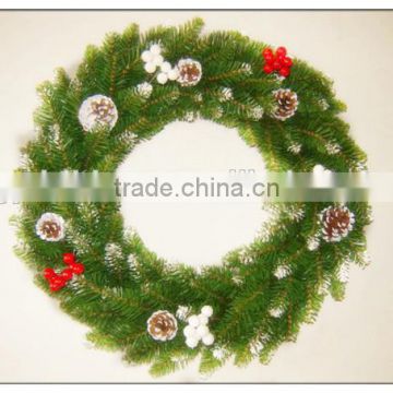 Snowing Pinecones and Berry Decoratived 60cm Christmas Gift Xmas PVC Wreath Christmas Wreath with flowers