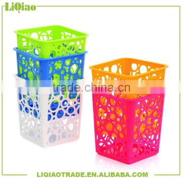 Fashion new type hollow plastic multi function storage baskets /pen holder