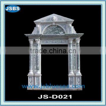 Western door sill with column design