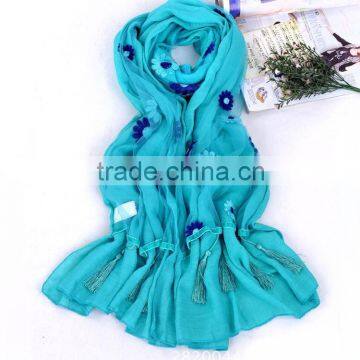 New Product Fashion Daisy Embroidered Scarf With Chinese Knot Tassel WJ-670 photo-2