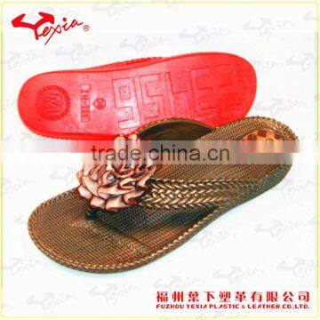 Wholesale woman beach sandal manufacturer