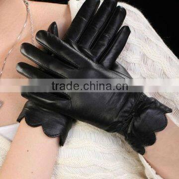 Lady Dress Wearing Leather Gloves with lace Hot Sale Item ZFYB