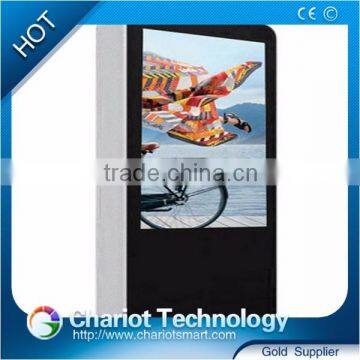 2016 Christmas popular indoor advertising lcd touch kiosk with low price.