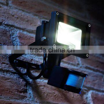 Outdoor Security Lighting LED floodlight with motion detector 10w 20w 30w 50w 70w 100w with CE IES IP65