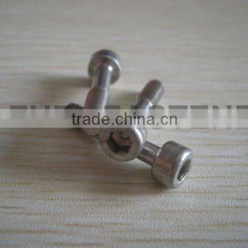 SS304 cheese head hex socket machine screws
