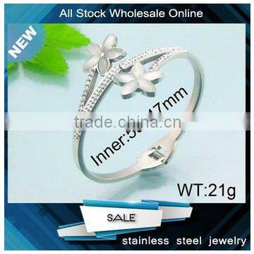Wholesale Flower Charm Famous Crystal Design Pakistani Glass Bangles
