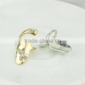 Hot lady butterfly finger nail ring