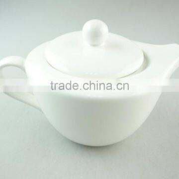 Hot selling hotel restaurant white porcelain coffee/ tea pot