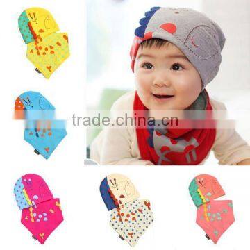 New Lovely Infants Triangle Scarf Bibs + 3D Giraffe Print Cotton Beanie Hats Caps