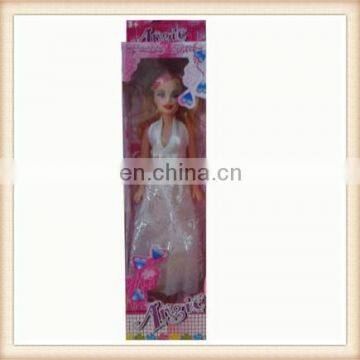 11' plastic fashion doll toy