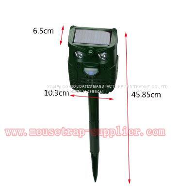 Outdoor Electronic Solar Powered Ultrasonic Sound Animal Bird Repeller With Led Lights photo-2