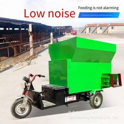 Small Three-wheel Electric Feed Spreader, Feeding Machine for Livestock Such as Cattle, Sheep and Horses, Pictures of Grass Spreader photo-4