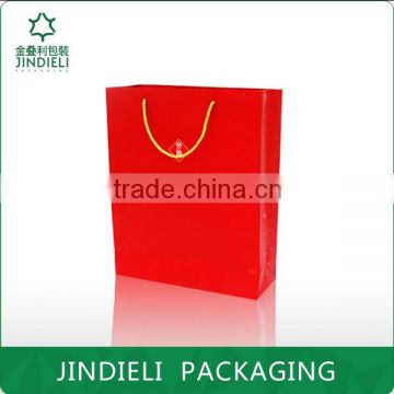 advertising paper bag packaging in fashion style