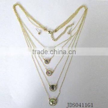 5 rows golden chain w/ acrylic diamond jewelry set