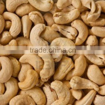 Quality dried raw cashew nuts