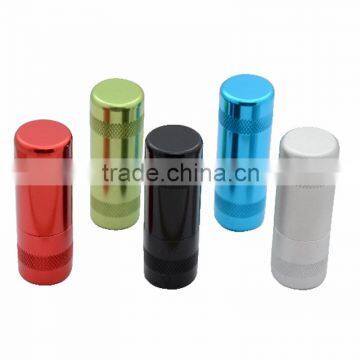 Nitrous oxide cracker dispensers