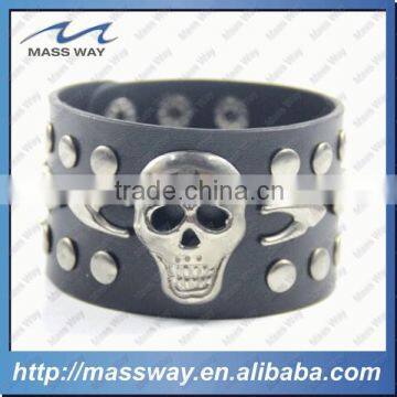 custom fashion gifts 3D genuine leather bracelet with metal skull charm