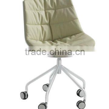 fashion fiber glass chair with soft seat