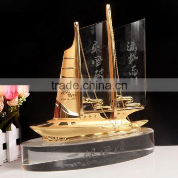 Personalized crystal business gift ship model