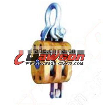 Shackle With Double Wood Block