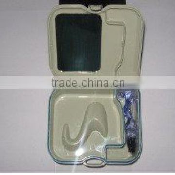 DENTURE BOX