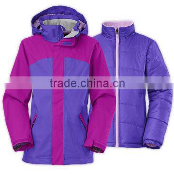 Woman Wear Winter Outdoor 4 In 1 Waterproof Jacket