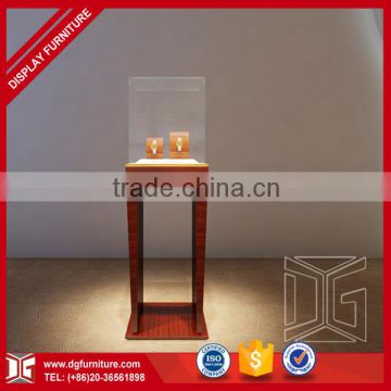 Wholesale Luxury Fashion Jewelry Display Stand