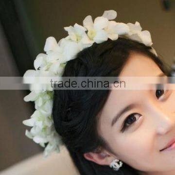 White Flower Head Wreath Garland For Wedding Prom Party And Christmas Decoration