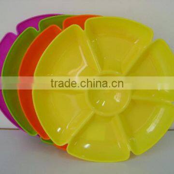 Plastic round tray 7 divisions with flower shape #TG22125