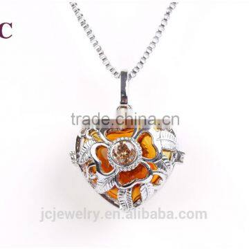 2016 wholesale pendants in jewelry glass necklace diffuser cage locket pendant