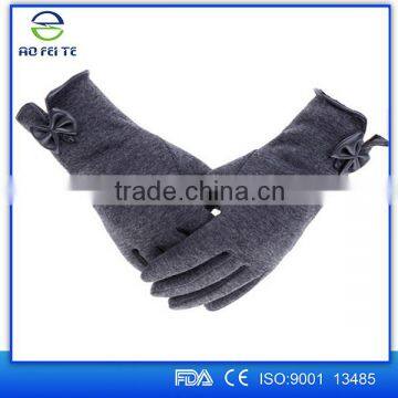 Best selling products women warm winter functional gloves ,smart touch screen gloves, full fingers winter gloves