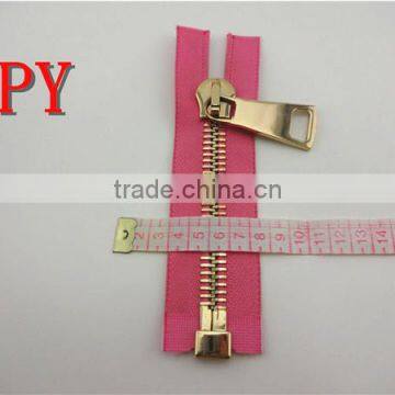 good zipper for bags and jackets